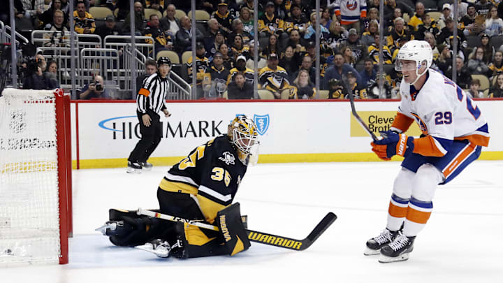 Mar 9, 2023; Pittsburgh, Pennsylvania, USA; New York Islanders center Brock Nelson (29) reacts after