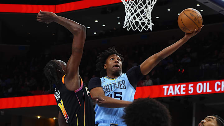 GG Jackson attempts a layup during a recent game against the Suns.