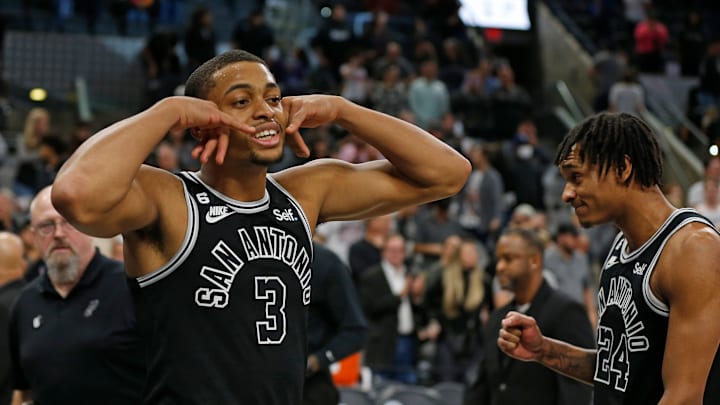 Cleveland Cavaliers v San Antonio Spurs