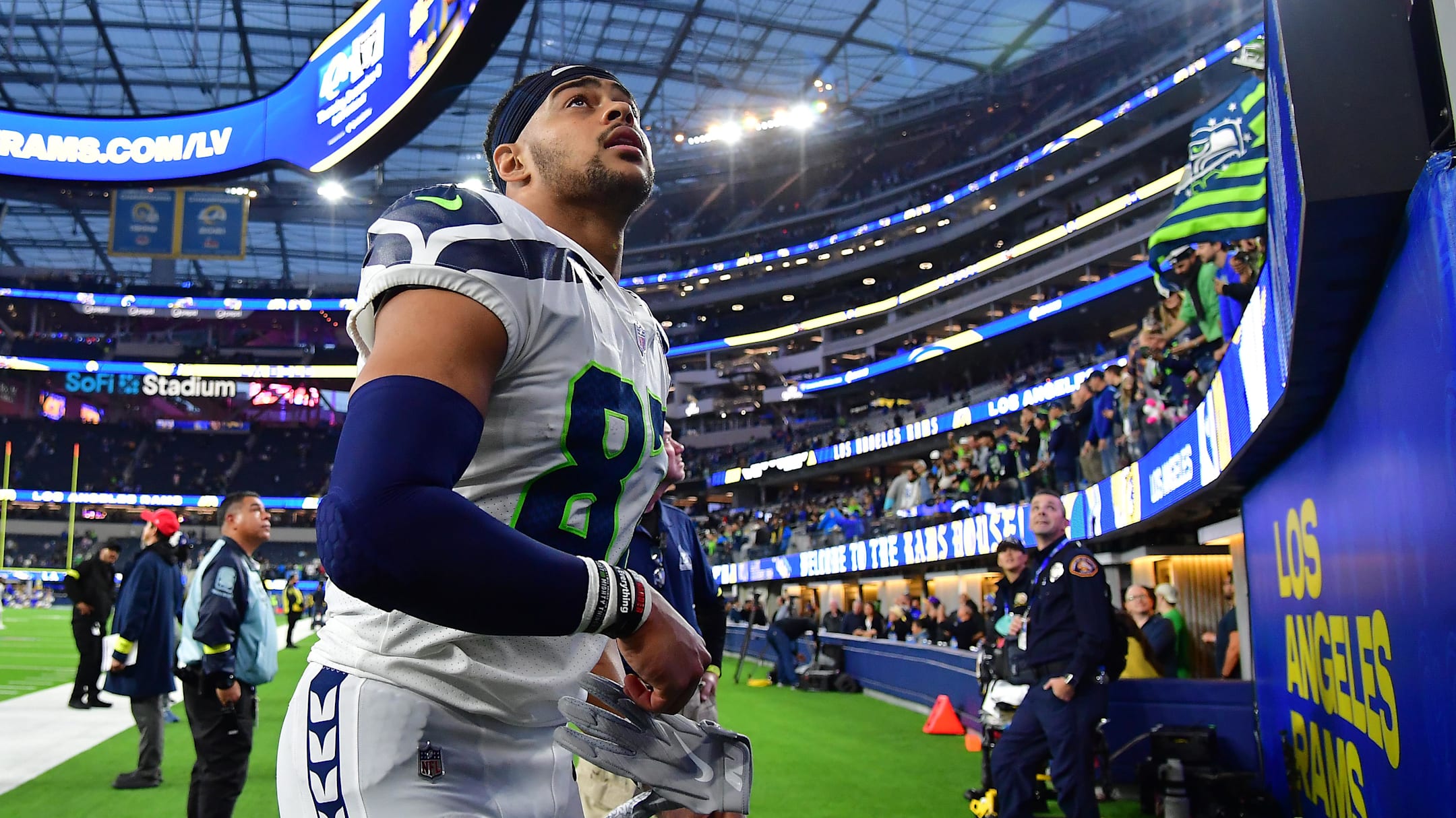Seahawks always planned to drop overpaid veteran ahead of 2025 season