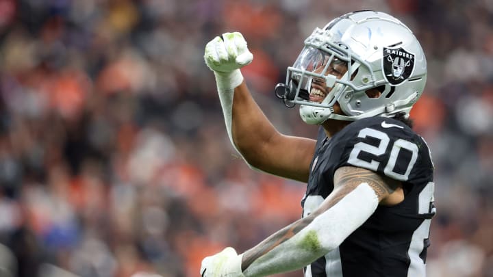 Denver Broncos v Las Vegas Raiders