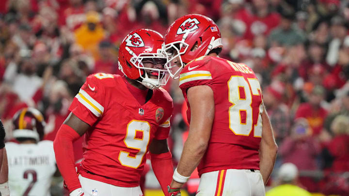 Oct 27, 2025; Kansas City, Missouri, USA; Kansas City Chiefs tight end Travis Kelce (87) celebrates after scoring a touchdown against the Washington Commanders with wide receiver Juju Smith-Schuster (9) during the third quarter of the game at GEHA Field at Arrowhead Stadium. Mandatory Credit: Denny Medley-Imagn Images