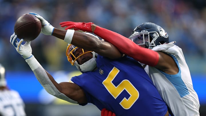 Tennessee Titans v Los Angeles Chargers
