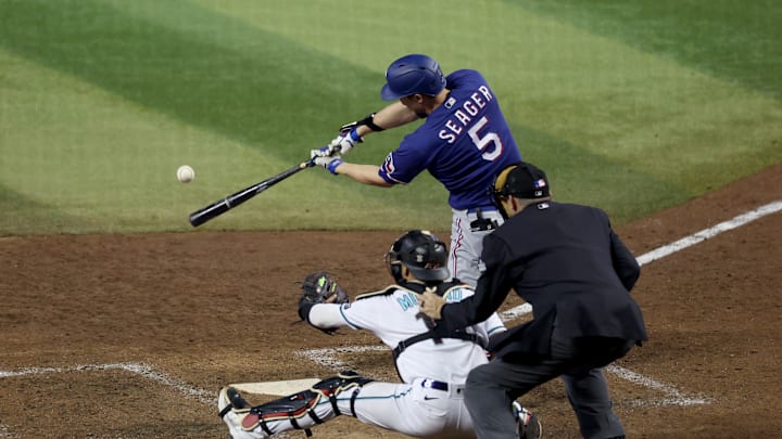 World Series - Texas Rangers v Arizona Diamondbacks - Game Five