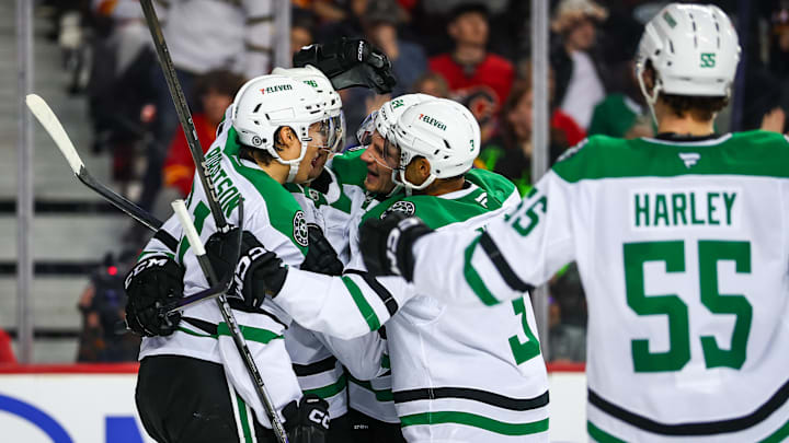 Mar 27, 2025; Calgary, Alberta, CAN; Dallas Stars right wing Mikko Rantanen (96) celebrates his goal with teammates against the Calgary Flames during the third period at Scotiabank Saddledome. Mandatory Credit: Sergei Belski-Imagn Images
