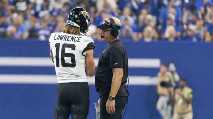 Sep 10, 2023; Indianapolis, Indiana, USA; Jacksonville Jaguars quarterback Trevor Lawrence (16) and head coach Doug Pederson talk during a timeout in the second quarter against the Indianapolis Colts at Lucas Oil Stadium. Mandatory Credit: Trevor Ruszkowski-USA TODAY Sports Sep 10, 2023; Indianapolis, Indiana, USA; Jacksonville Jaguars quarterback Trevor Lawrence (16) and head coach Doug Pederson talk during a timeout in the second quarter against the Indianapolis Colts at Lucas Oil Stadium. Mandatory Credit: Trevor Ruszkowski-USA TODAY Sports