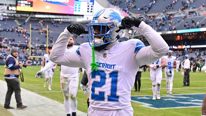 Detroit Lions cornerback Amik Robertson (21).