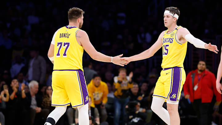 Charlotte Hornets v Los Angeles Lakers