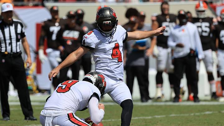 Sep 20, 2026; Tampa, Florida, USA; Tampa Bay Buccaneers kicker Chase McLaughlin (4) completes a 31 yard field goal during the second half against the Cleveland Browns at Raymond James Stadium. Mandatory Credit: Kim Klement Neitzel-Imagn Images Sep 20, 2026; Tampa, Florida, USA; Tampa Bay Buccaneers kicker Chase McLaughlin (4) completes a 31 yard field goal during the second half against the Cleveland Browns at Raymond James Stadium. Mandatory Credit: Kim Klement Neitzel-Imagn Images