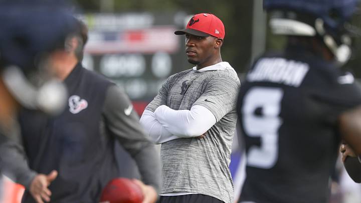 Jul 23, 2025; Houston, TX, USA; Houston Texans head coach DeMeco Ryans watches during training camp at Houston Methodist Training Center. Mandatory Credit: Troy Taormina-Imagn Images Jul 23, 2025; Houston, TX, USA; Houston Texans head coach DeMeco Ryans watches during training camp at Houston Methodist Training Center. Mandatory Credit: Troy Taormina-Imagn Images