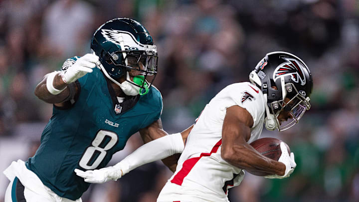 Sep 16, 2024; Philadelphia, Pennsylvania, USA; Atlanta Falcons wide receiver Darnell Mooney (1) runs for a touchdown past Philadelphia Eagles safety C.J. Gardner-Johnson (8) after a catch during the third quarter at Lincoln Financial Field. Mandatory Credit: Bill Streicher-Imagn Images Sep 16, 2024; Philadelphia, Pennsylvania, USA; Atlanta Falcons wide receiver Darnell Mooney (1) runs for a touchdown past Philadelphia Eagles safety C.J. Gardner-Johnson (8) after a catch during the third quarter at Lincoln Financial Field. Mandatory Credit: Bill Streicher-Imagn Images