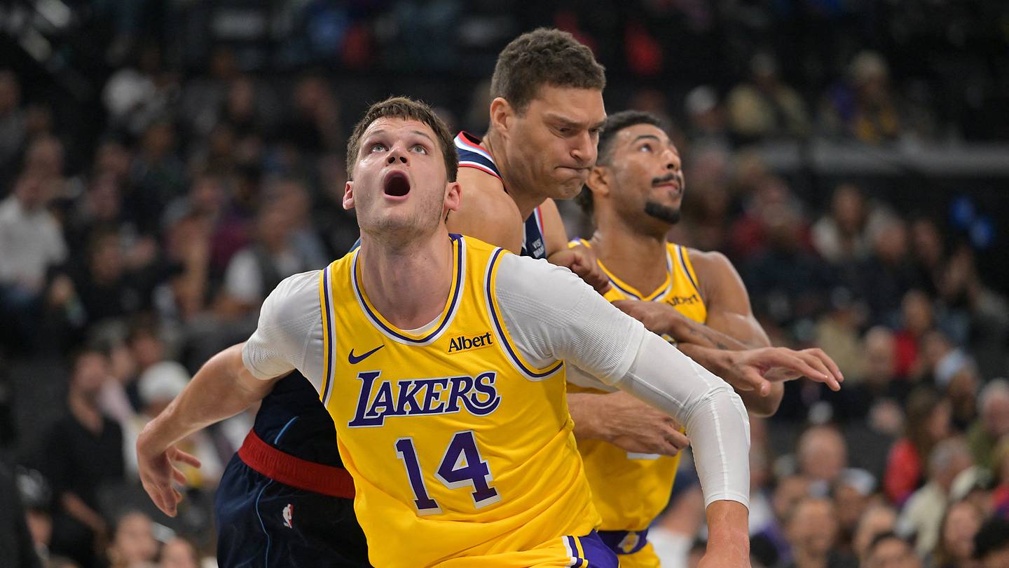 3 Takeaways From Lakers’ Impressive Win Over Clippers Without Luka Doncic