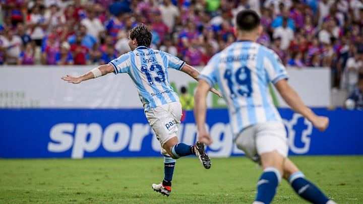 Racing teve atuação dominante em cima do Fortaleza