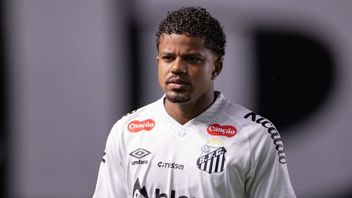 Kevyson é cria das categorias de base do Santos