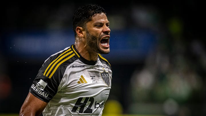 Atlético-MG apresenta projeto para assegurar permanência de Hulk em 2026