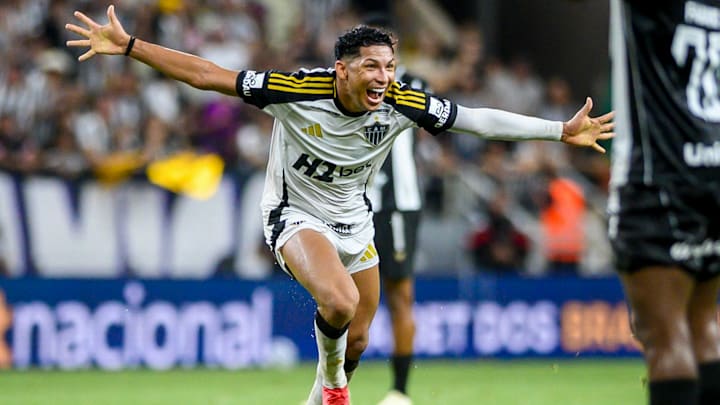 Rony deve trocar o Atlético-MG pelo Santos na sequência da carreira 