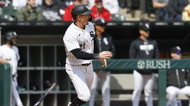 Apr 3, 2026; Chicago, Illinois, USA; Chicago White Sox left fielder Austin Hays (21) hits a two-run single against the Toronto Blue Jays during the third inning at Rate Field. Mandatory Credit: Kamil Krzaczynski-Imagn Images