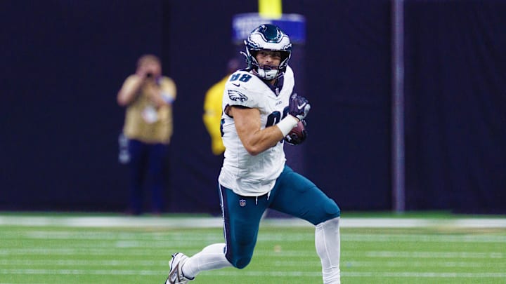Sep 22, 2024; New Orleans, Louisiana, USA; Philadelphia Eagles tight end Dallas Goedert (88) catches a pass for 31 yards against the New Orleans Saints during the second half at Caesars Superdome. Mandatory Credit: Stephen Lew-Imagn Images Sep 22, 2024; New Orleans, Louisiana, USA; Philadelphia Eagles tight end Dallas Goedert (88) catches a pass for 31 yards against the New Orleans Saints during the second half at Caesars Superdome. Mandatory Credit: Stephen Lew-Imagn Images