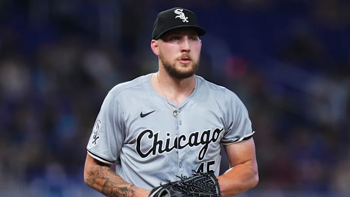 Chicago escucha ofertas por Garrett Crochet