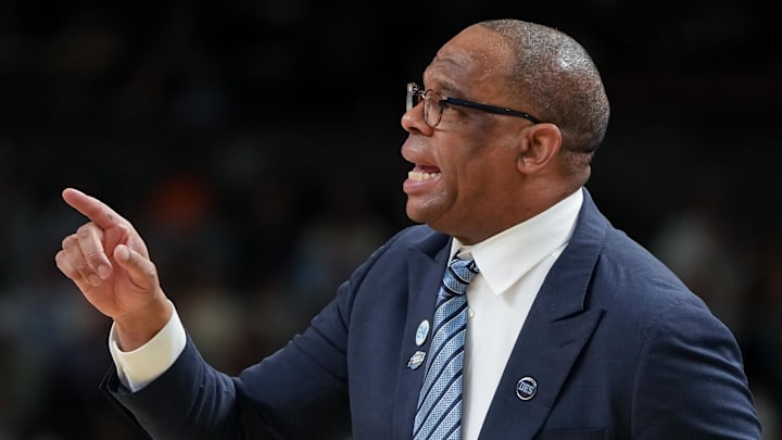 Hubert Davis, North Carolina Tar Heels Hubert Davis, North Carolina Tar Heels