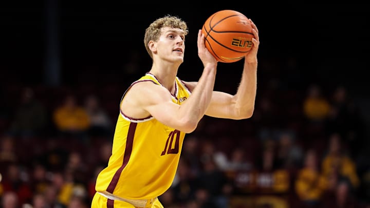 Nov 18, 2025; Minneapolis, Minnesota, USA; Minnesota Golden Gophers forward Cade Tyson (10) shoots against the Chicago State Cougars during the first half at Williams Arena. Mandatory Credit: Matt Krohn-Imagn Images