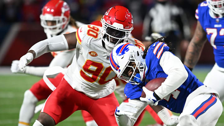 Charles Omenihu finished with seven sacks in 11 games for the Chiefs