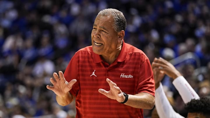 Houston Cougars head coach Kelvin Sampson 