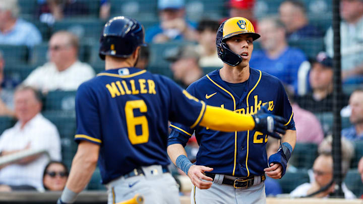 Milwaukee Brewers v Minnesota Twins