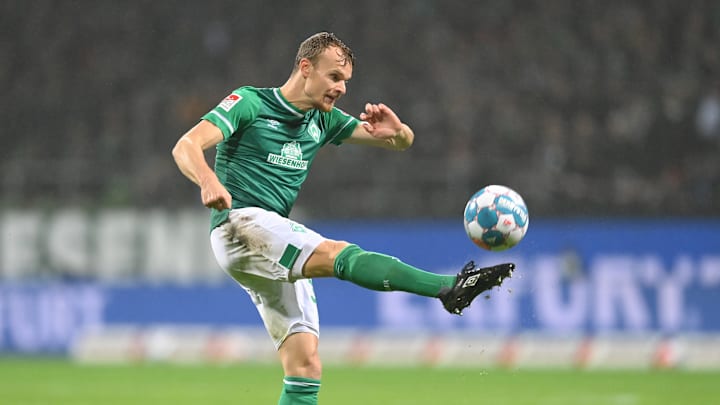 Die Sechser-Position bei Werder könnte im Sommer verstärkt werden Die Sechser-Position bei Werder könnte im Sommer verstärkt werden