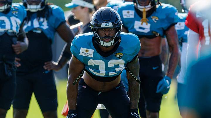 Aug 13, 2026; Metairie, LA, USA; Jacksonville Jaguars running back Bhayshul Tuten (33) against the New Orleans Saints during a joint scrimmage during at Ochsner Sports Performance Center. Mandatory Credit: Stephen Lew-Imagn Images Aug 13, 2026; Metairie, LA, USA; Jacksonville Jaguars running back Bhayshul Tuten (33) against the New Orleans Saints during a joint scrimmage during at Ochsner Sports Performance Center. Mandatory Credit: Stephen Lew-Imagn Images