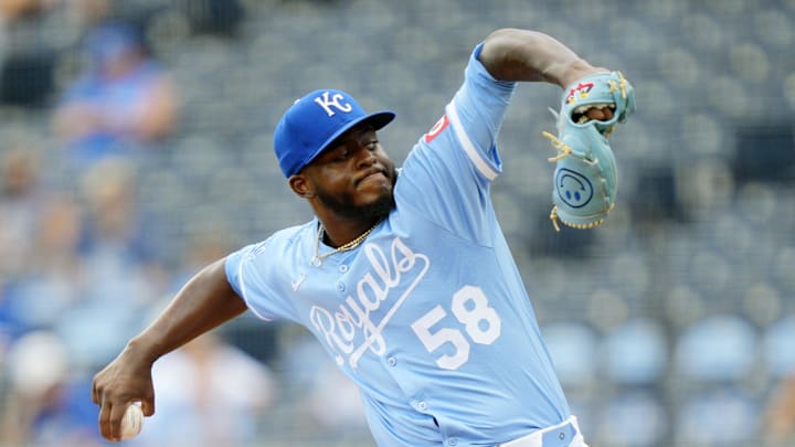 Aug 13, 2025; Kansas City, Missouri, USA; Kansas City Royals relief pitcher Luinder Avila (58) makes his MLB debut during the eighth inning against the Washington Nationals at Kauffman Stadium. Mandatory Credit: Jay Biggerstaff-Imagn Images Aug 13, 2025; Kansas City, Missouri, USA; Kansas City Royals relief pitcher Luinder Avila (58) makes his MLB debut during the eighth inning against the Washington Nationals at Kauffman Stadium. Mandatory Credit: Jay Biggerstaff-Imagn Images