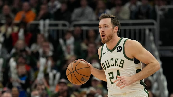 Utah Jazz v Milwaukee Bucks