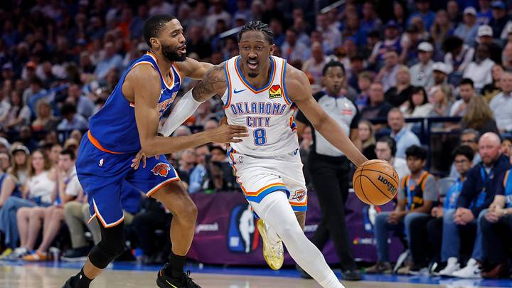 Mar 29, 2026; Oklahoma City, Oklahoma, USA; Oklahoma City Thunder guard Jalen Williams (8) drives past New York Knicks guard Mikal Bridges (25) during the second half at Paycom Center. Mandatory Credit: Alonzo Adams-Imagn Images Mar 29, 2026; Oklahoma City, Oklahoma, USA; Oklahoma City Thunder guard Jalen Williams (8) drives past New York Knicks guard Mikal Bridges (25) during the second half at Paycom Center. Mandatory Credit: Alonzo Adams-Imagn Images