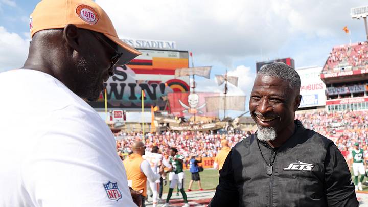 Tampa Bay Buccaneers head coach Todd Bowles and New York Jets head coach Aaron Glenn