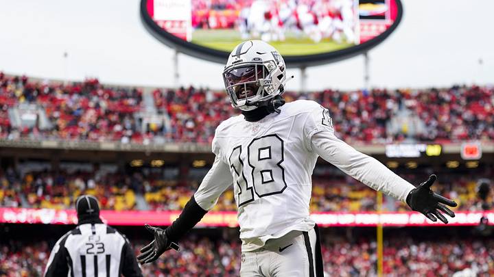 Dec 25, 2023; Kansas City, Missouri, USA; Las Vegas Raiders cornerback Jack Jones (18) interacts with then crowd during the second half against the Kansas City Chiefs at GEHA Field at Arrowhead Stadium. Mandatory Credit: Jay Biggerstaff-USA TODAY Sports Dec 25, 2023; Kansas City, Missouri, USA; Las Vegas Raiders cornerback Jack Jones (18) interacts with then crowd during the second half against the Kansas City Chiefs at GEHA Field at Arrowhead Stadium. Mandatory Credit: Jay Biggerstaff-USA TODAY Sports