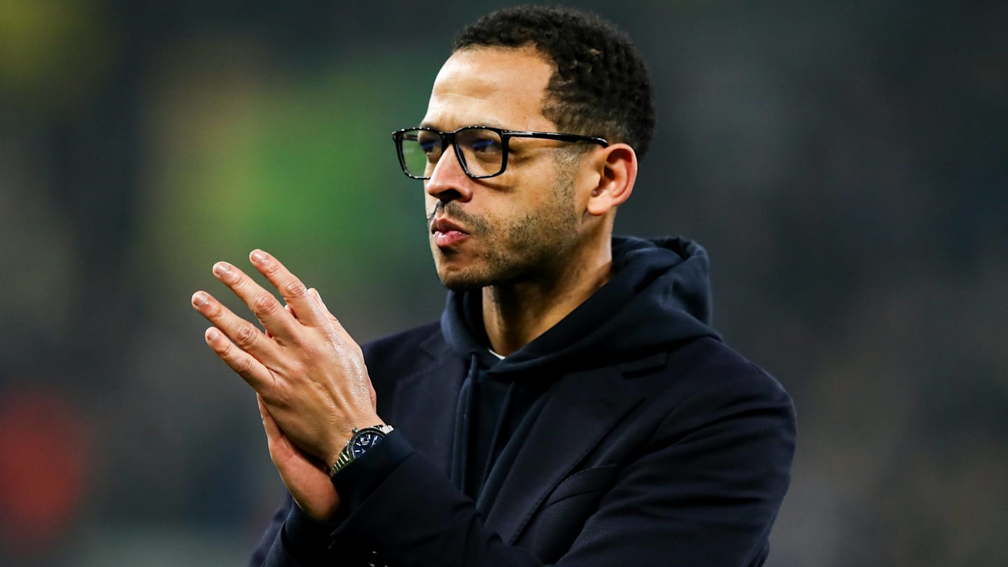'Tell the truth' - Liam Rosenior points fingers at Chelsea players for Everton defeat