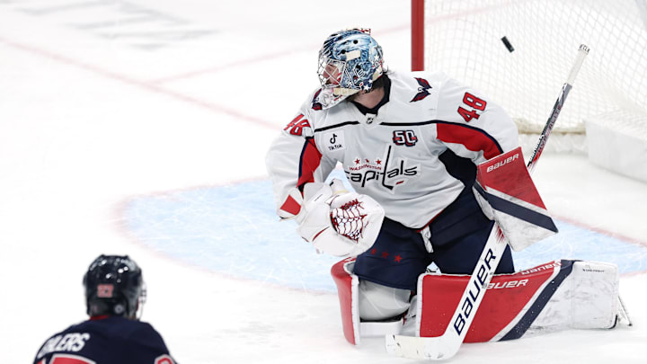 Logan Thompson, Washington Capitals Mandatory Credit: James Carey Lauder-Imagn Images