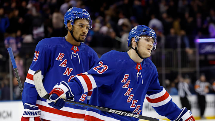 Carolina Hurricanes v New York Rangers
