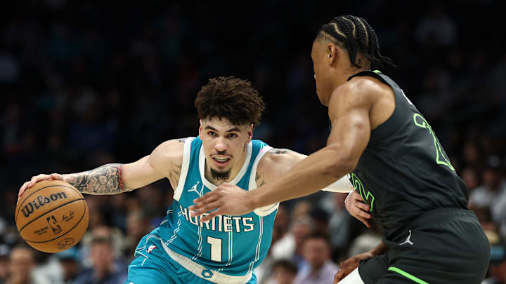 Minnesota Timberwolves v Charlotte Hornets