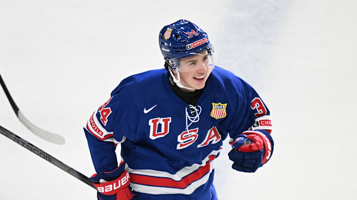 IHOCKEY-JUNIOR-USA-SWE