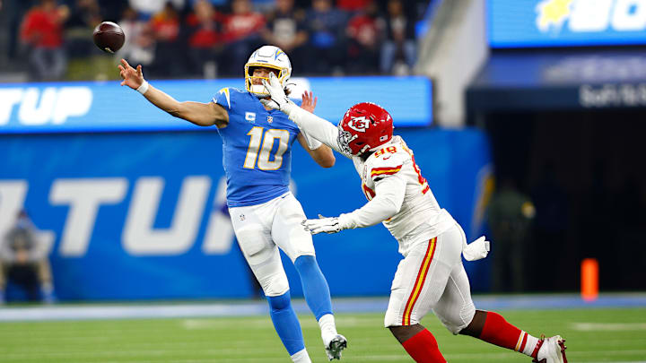Kansas City Chiefs v Los Angeles Chargers