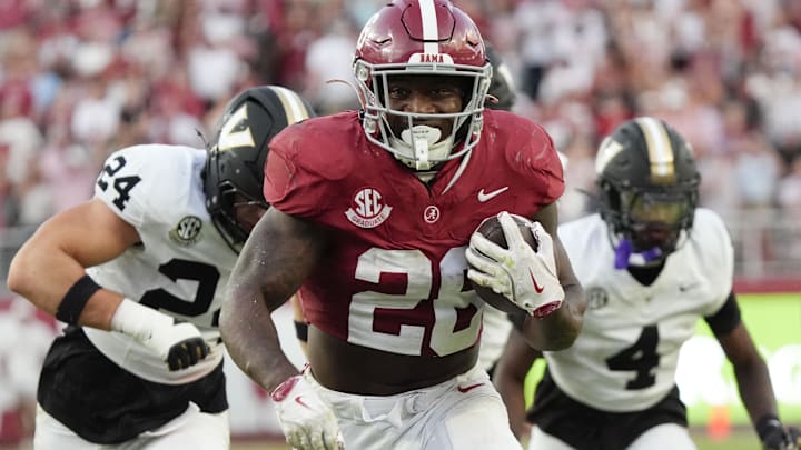 Oct 4, 2025; Tuscaloosa, Alabama, USA;  Alabama running back Jam Miller (26) breaks off a touchdown run to seal the victory over Vanderbilt at Saban Field at Bryant-Denny Stadium. Alabama downed Vanderbilt 30-14. Mandatory Credit: Gary Cosby Jr.-Imagn Images