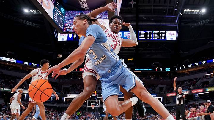 Oct 18, 2026; Indianapolis, IN, USA; North Carolina Tar Heels guard Matt Able (3) dribbles out of bounds against Indiana Hoosiers guard Jaeden Mustaf (3) during the first half at Gainbridge Fieldhouse. Mandatory Credit: Robert Goddin-Imagn Images Oct 18, 2026; Indianapolis, IN, USA; North Carolina Tar Heels guard Matt Able (3) dribbles out of bounds against Indiana Hoosiers guard Jaeden Mustaf (3) during the first half at Gainbridge Fieldhouse. Mandatory Credit: Robert Goddin-Imagn Images
