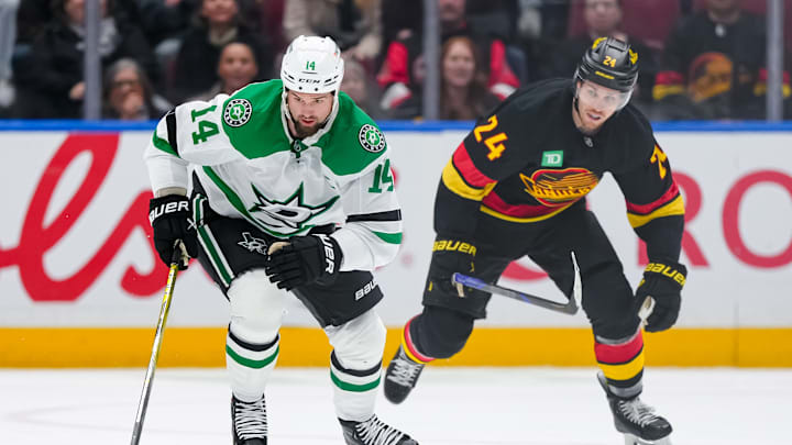 Dallas Stars v Vancouver Canucks