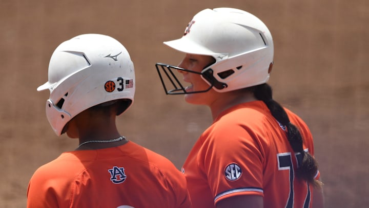 Former Auburn softball player Bri Ellis didn't hold back from exposing her negative experience playing for Mickey Dean in a social media post.