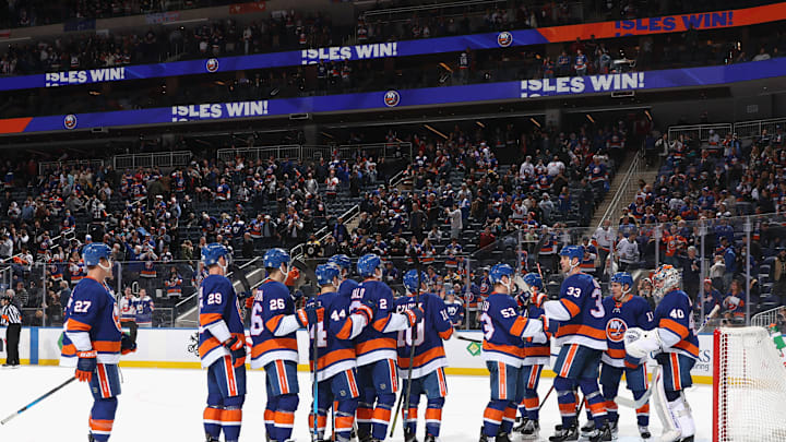 Boston Bruins v New York Islanders
