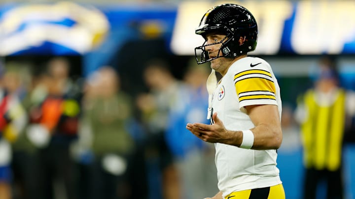 Aaron Rodgers QB Pittsburgh Steelers Aaron Rodgers QB Pittsburgh Steelers