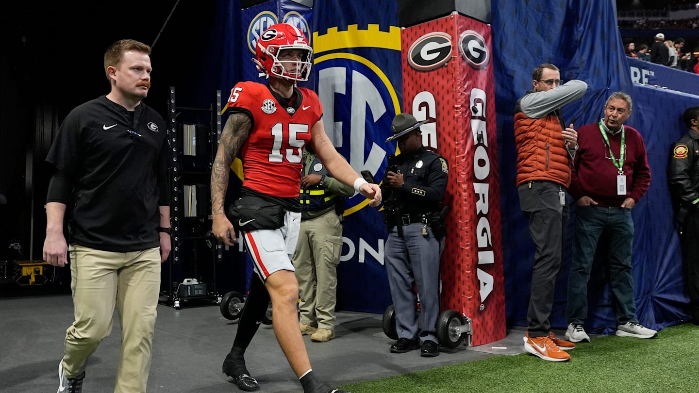 Mario Cristobal provides latest Carson Beck update during podcast appearance