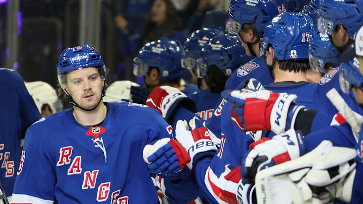 New York Islanders v New York Rangers