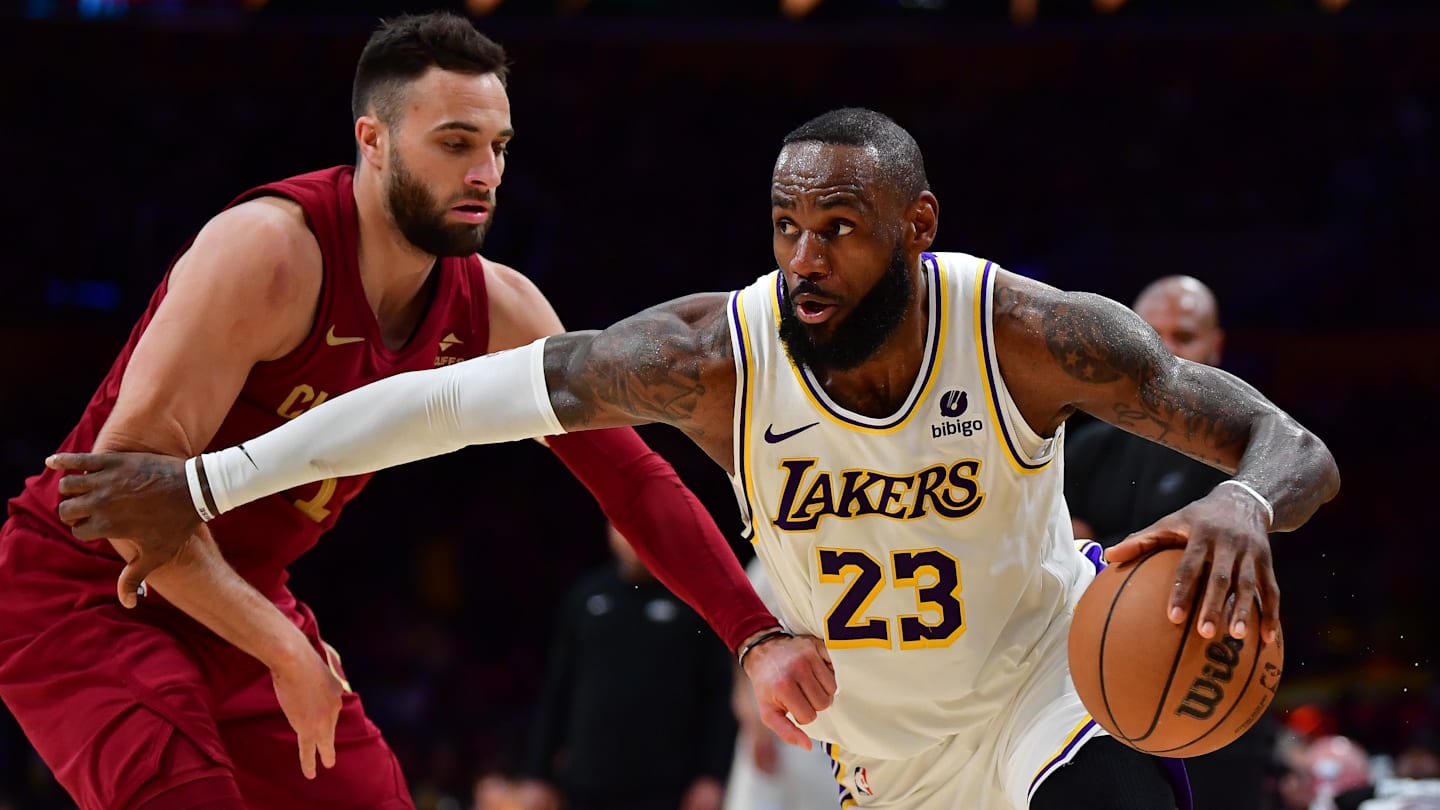 LeBron James Receives Final Injury Designation for Lakers vs. Cavs
